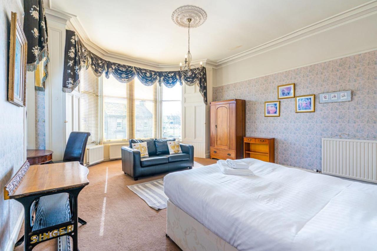 Royal Gardens Apartments Stirling Bagian luar foto