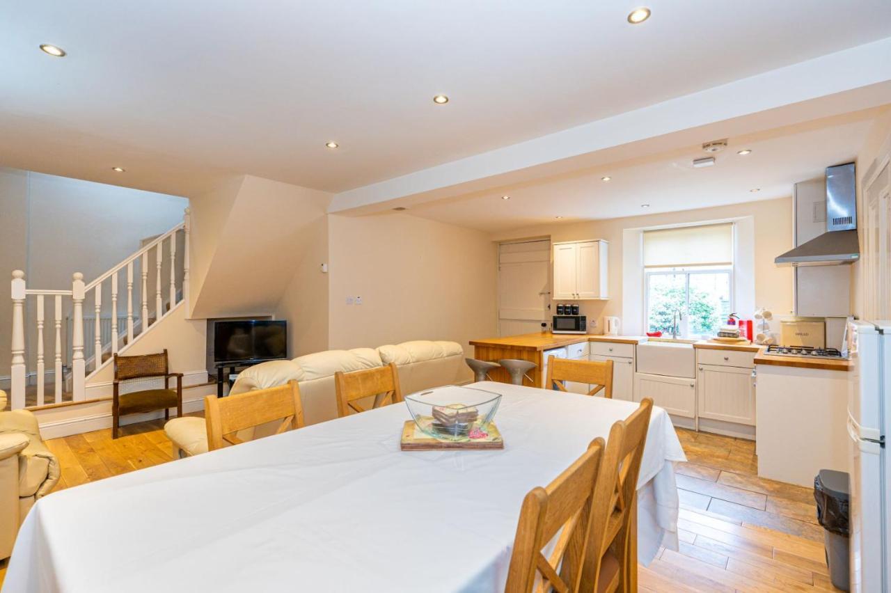 Royal Gardens Apartments Stirling Bagian luar foto