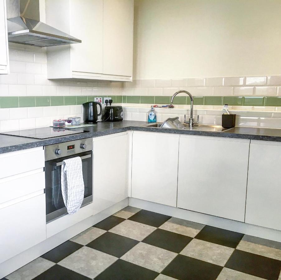 Royal Gardens Apartments Stirling Bagian luar foto